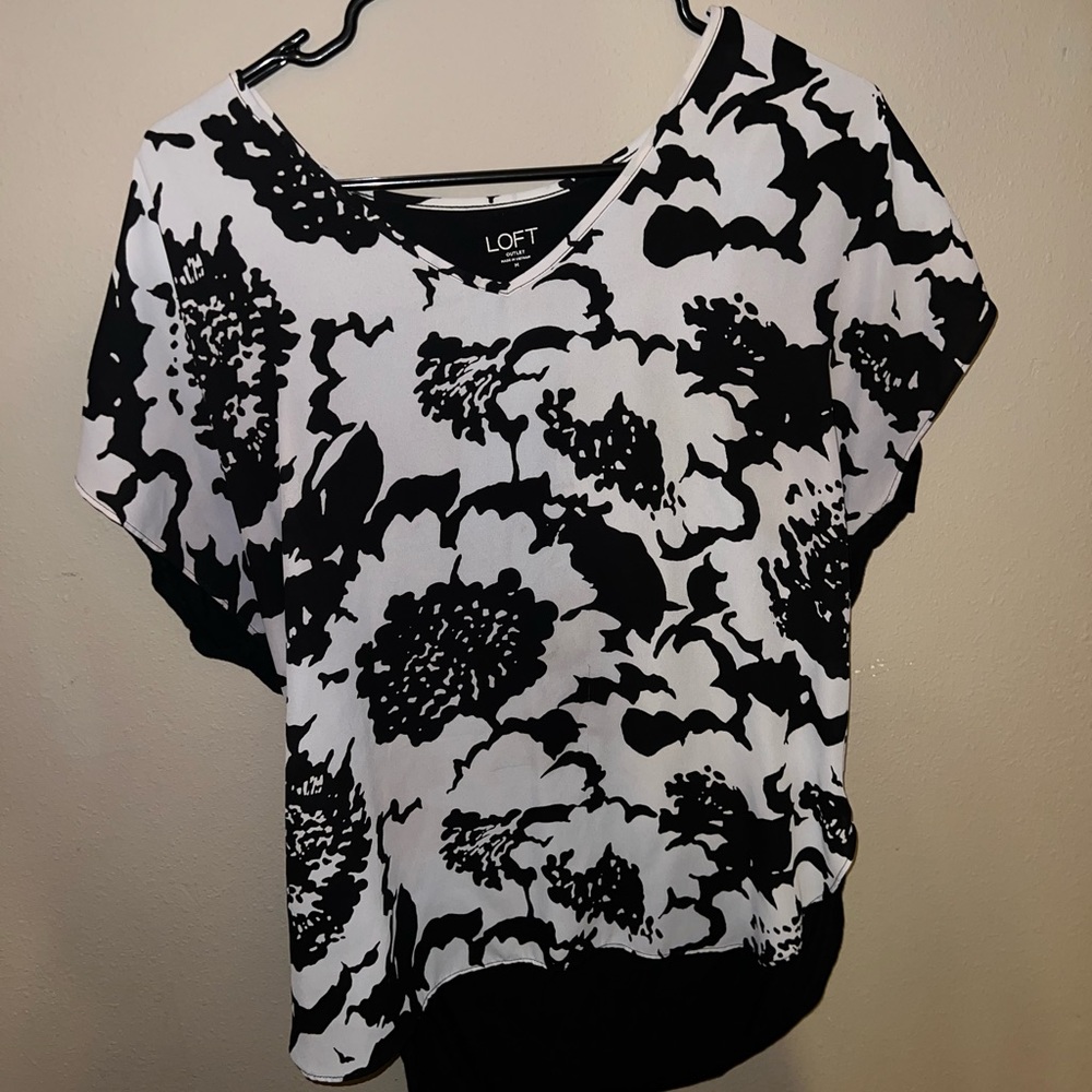 LOFT blouse